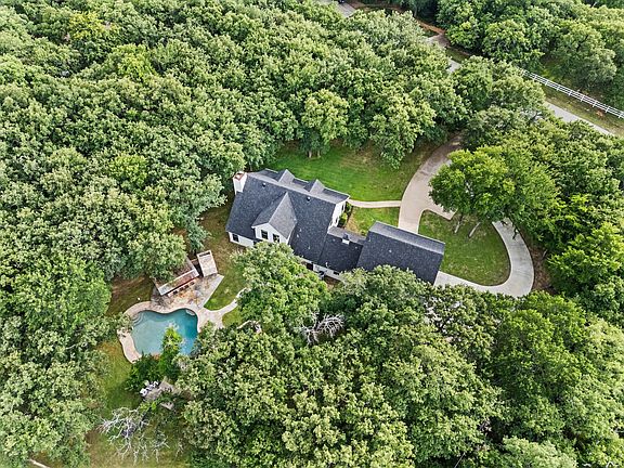 2nd image of 4208 Country Hill Rd