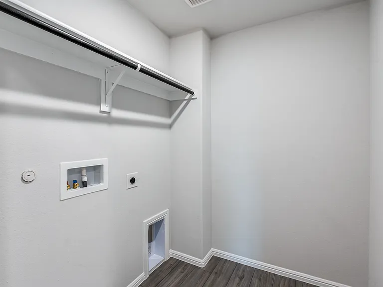 737 Santa Lucia Dr — Photo 26