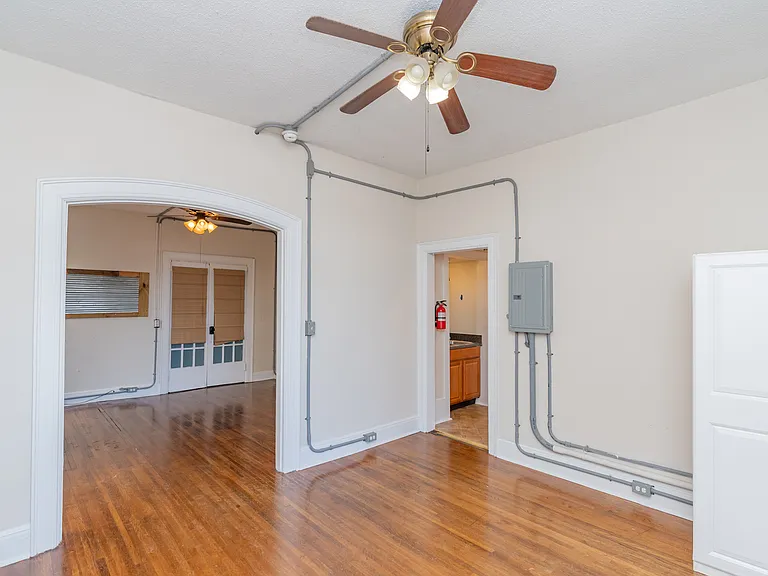 820 Oak St #1 — Photo 10