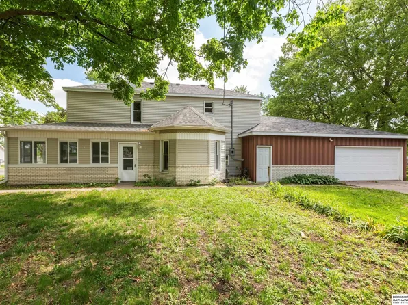 355 N 8th St, Arlington, NE 68002