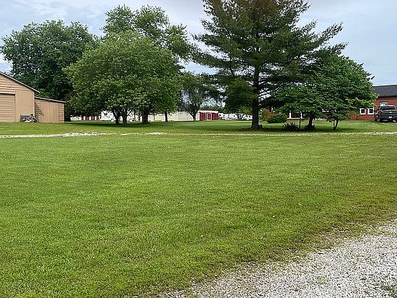 3rd image of 155 Tram Ln