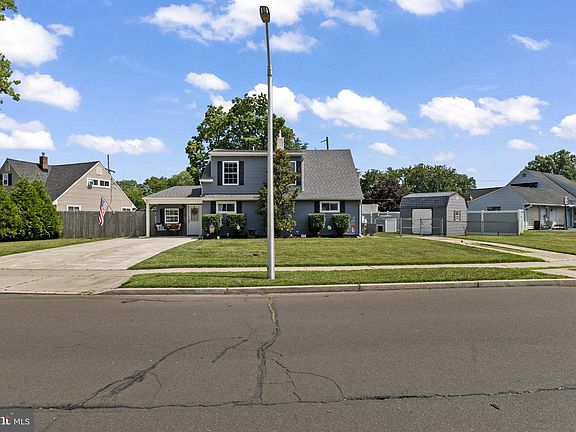 4th image of 190 Northpark Dr