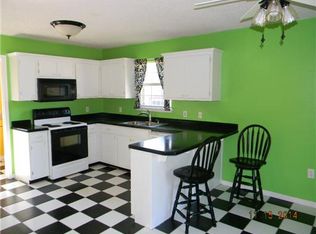 33 Kane Rd, Mchenry, MS 39561