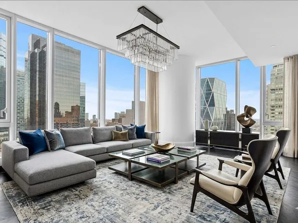 217 W 57th St APT 46D, New York, NY 10019