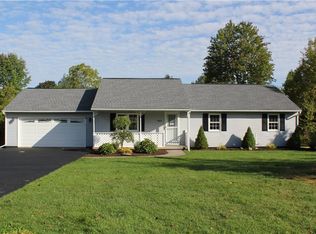 365 Rosewood Cir, Canastota, NY 13032