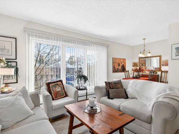916 S 3rd Ave NW #5, Calgary, AB T2N 0J6