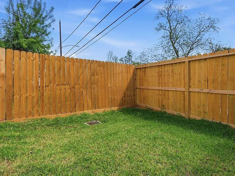 4723 Mallow St #B — Photo 26