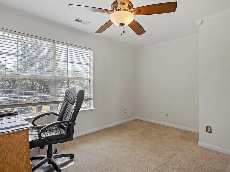 4118 Springfield Creek Dr — Photo 11