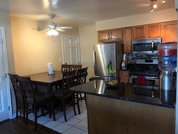 5th image of 4010 Monroe St APT 203
