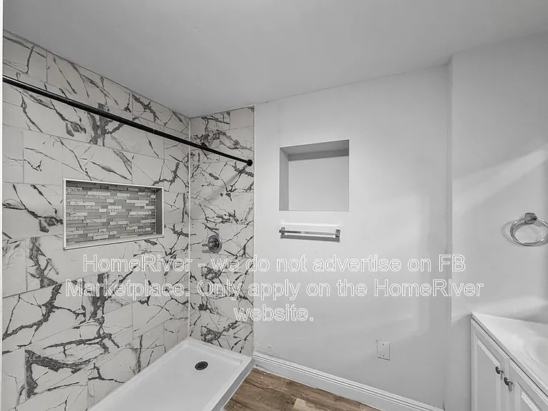 1455 Bethesda St — Photo 10