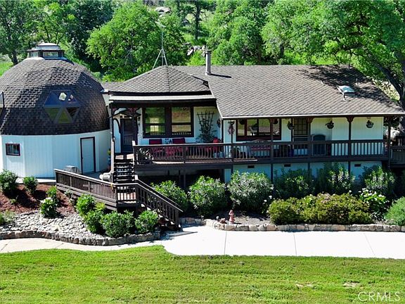 2nd image of 2877 Trower Rd