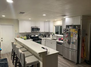 10852 Pinole Rd, Apple Valley, CA 92308