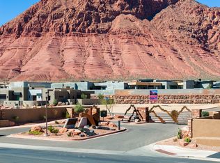 673 E Coral Autumn Ln UNIT 16, Ivins, UT 84738