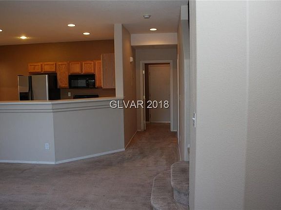 5th image of 6376 Lorne Green Ave Unit 102