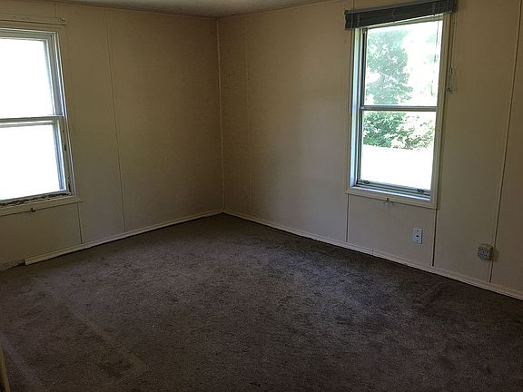 4th image of 410 N Shawnee Ave