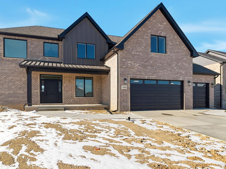 1st image of 9657 Dunegrass Way