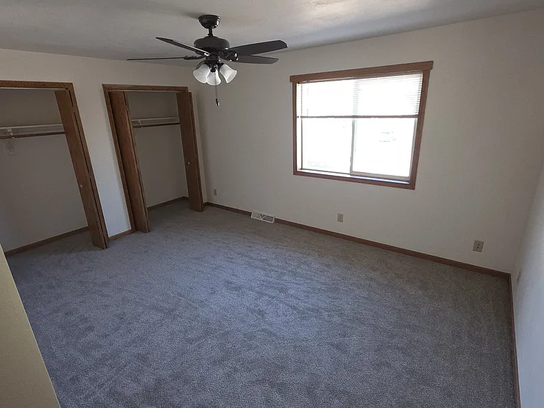 19 Fordem Ct #19 — Photo 16