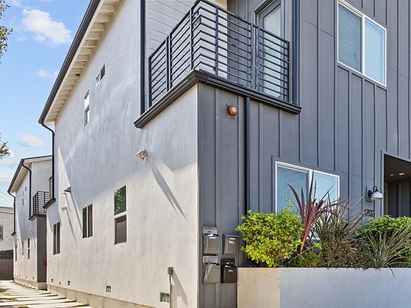 3rd image of 1202 Browning Blvd #3