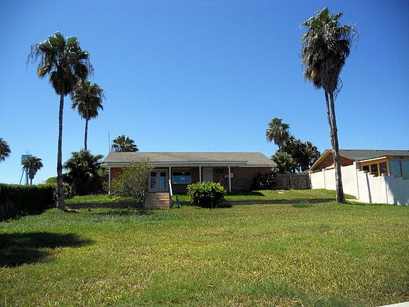 2nd image of 250 Beach Blvd