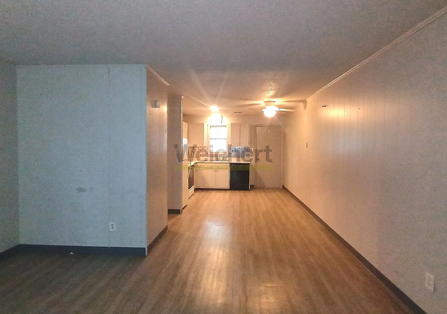 Townhouses — Photo 3