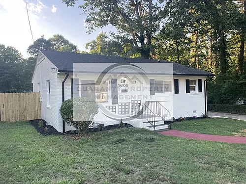 1609 Juniper St Photo 1