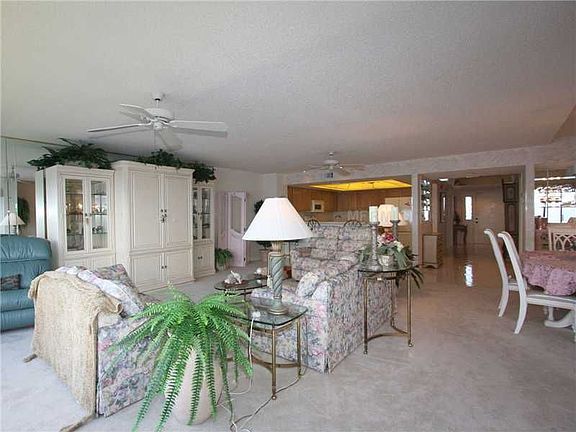 4th image of 1750 Jamaica Way #1