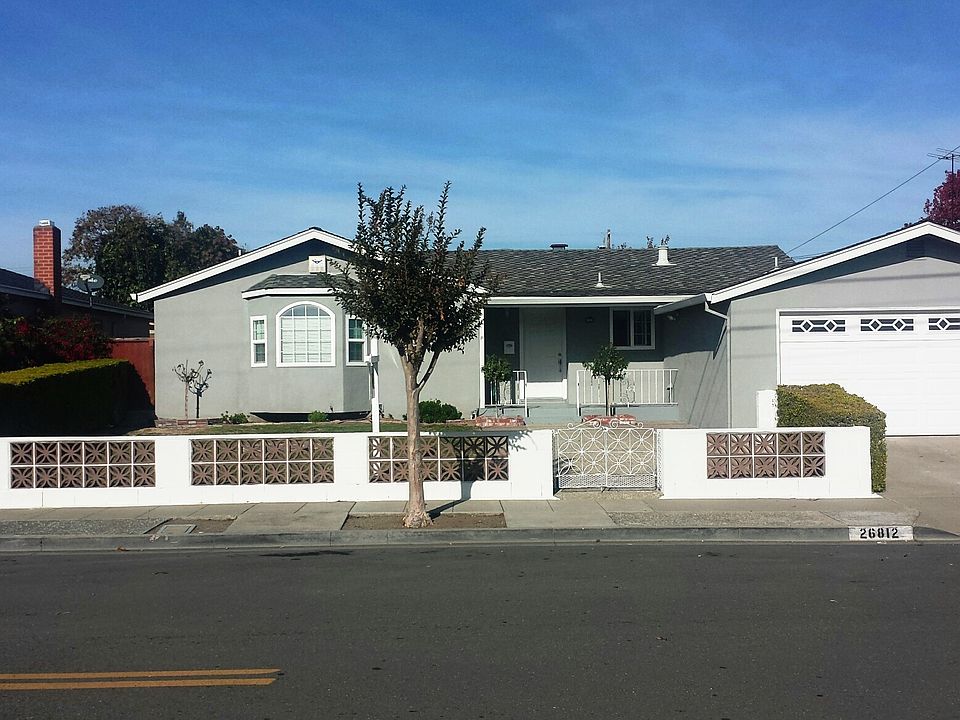1st image of 26812 Eldridge Ave