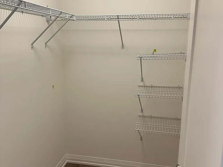 8960 Jane St #2212 — Photo 15
