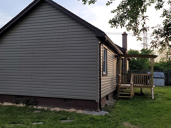 4th image of 3065 McKinley Parkway Ext