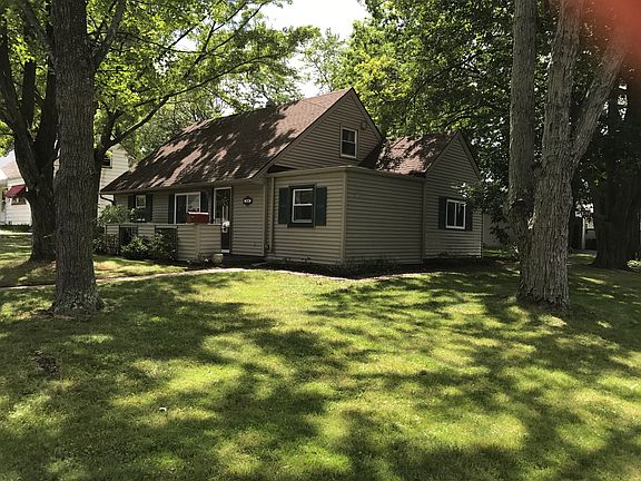 2nd image of 204 S Edgehill Ave