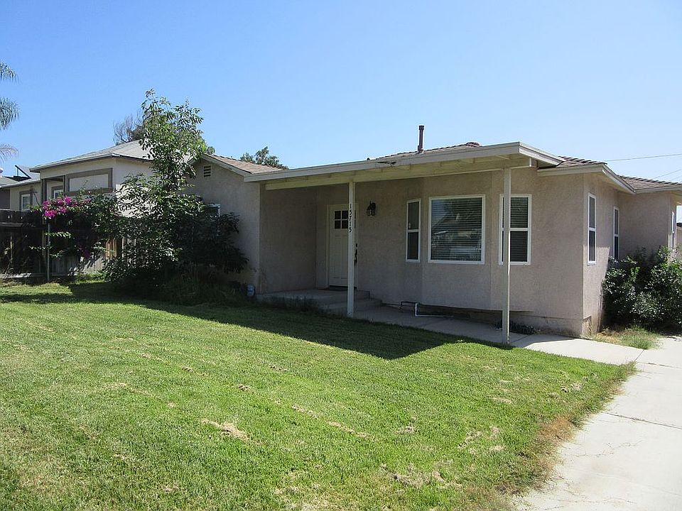 1st image of 15715 Palo Alto Ave