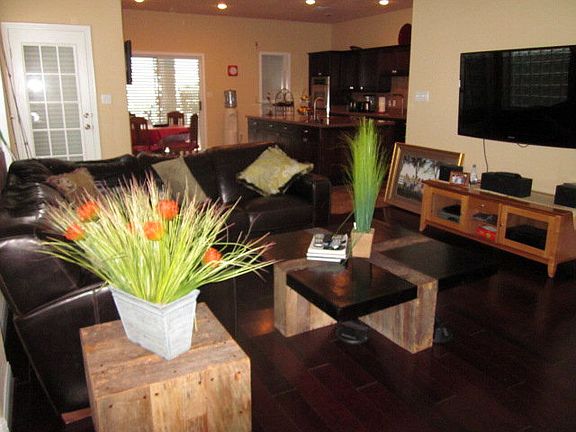 3rd image of 5703 S Laguna Cir