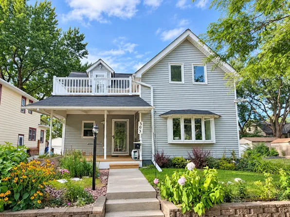 303 Page St W, Saint Paul, MN 55107