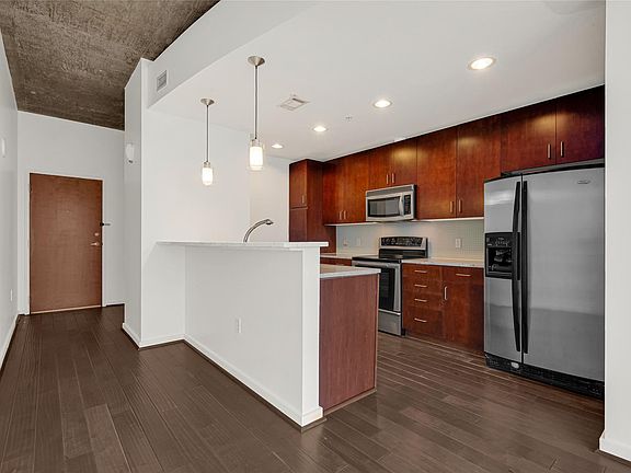 3rd image of 5925 Almeda Rd Unit 12308