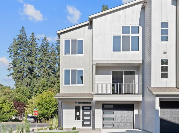 15583 SW Bellagio Ct, Tigard, OR 97224