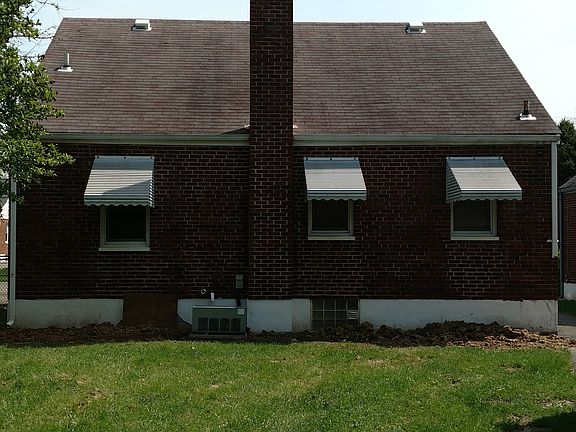 2nd image of 6913 Lois Dr