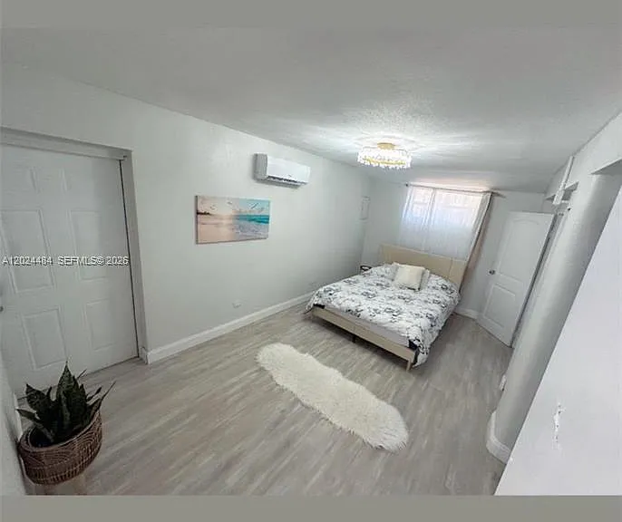 950 NE 127th St #1 — Photo 5