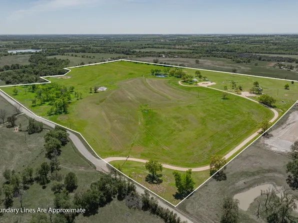 802 Private Road 1675, Stephenville, TX 76401