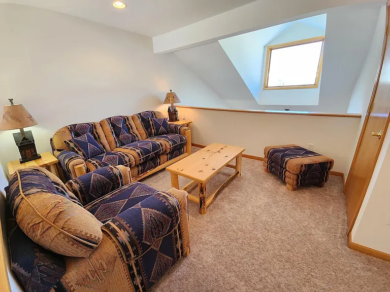 1550 Raven Cir #N — Photo 19