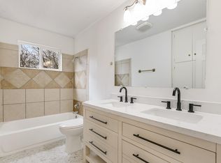 1006 Fiesta St UNIT B, Austin, TX 78702