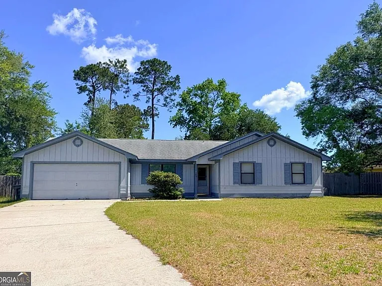 142 Woodvalley Ct — Photo 1