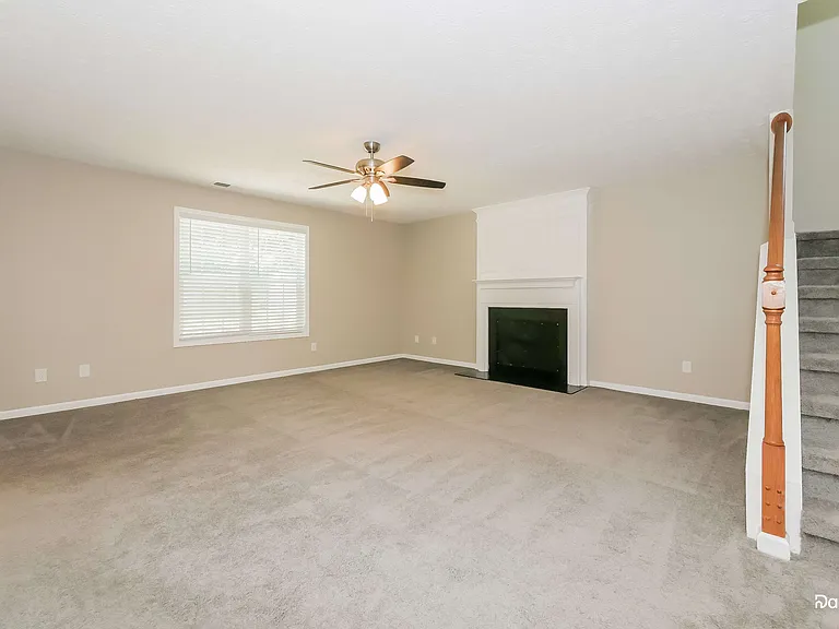 770 Millstone Dr — Photo 5