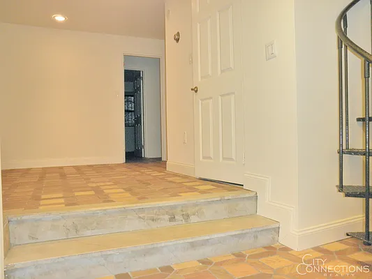 Rented by City Connections Realty | media 55