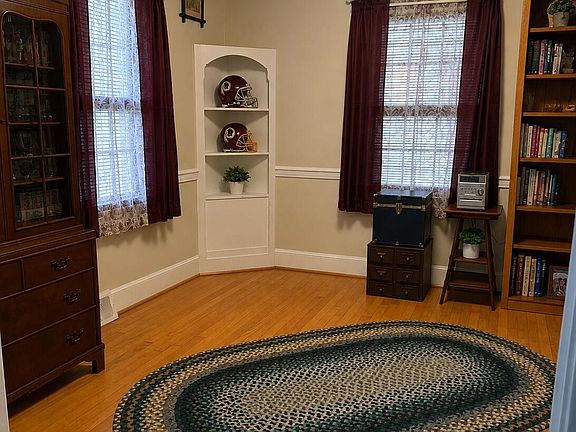 3rd image of 113 Wilkshire Drive