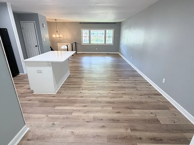 243 Turnwood Dr — Photo 8
