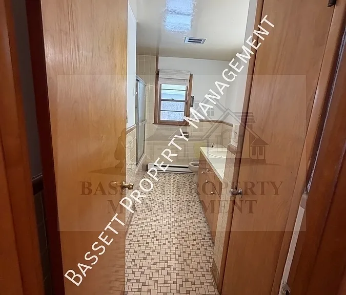 45 Corrigan Ave — Photo 14