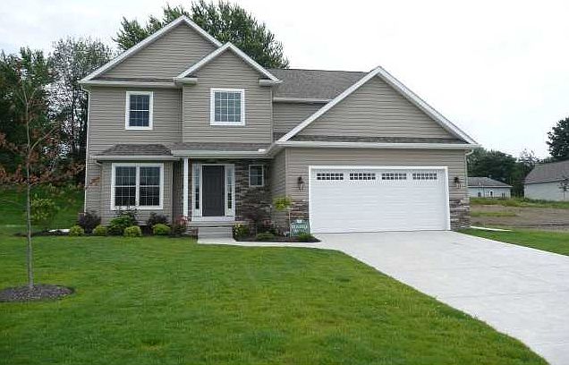 1st image of 7613 Birch Dr #26