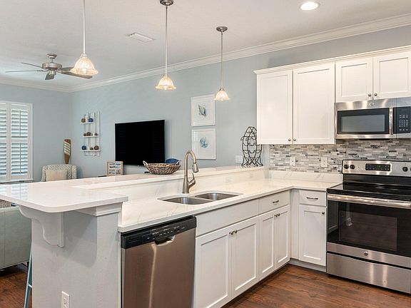 5th image of 125 Crystal Beach Dr Unit 130