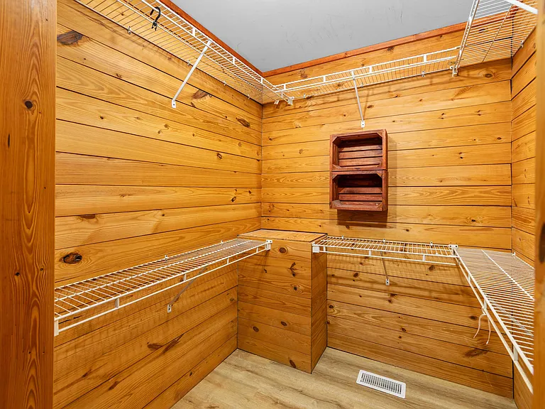 598 Hiwassee View Dr — Photo 20