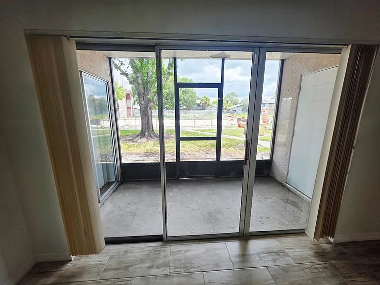 2470 Lakeway Branch Dr #907 — Photo 4
